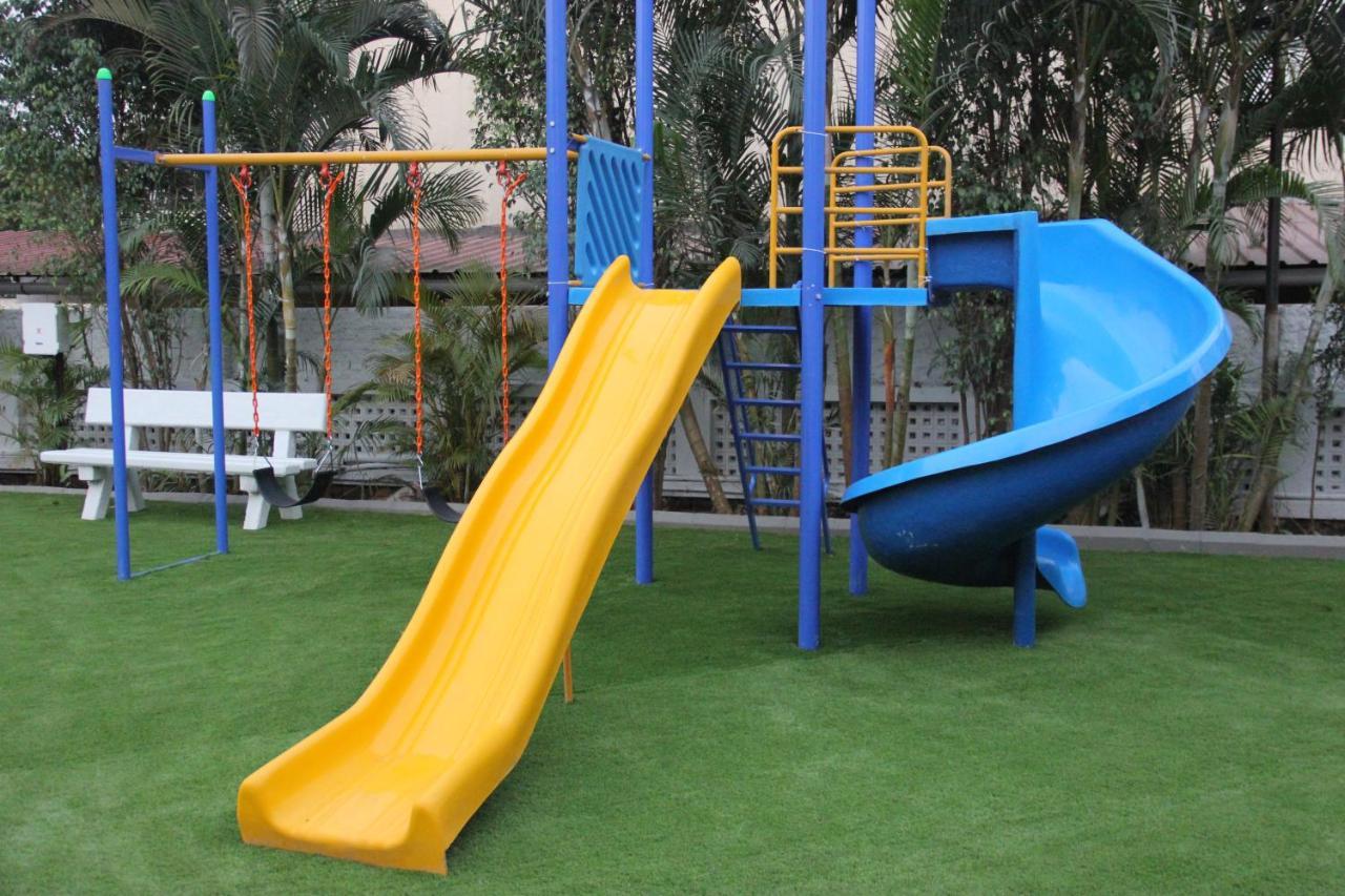 Meritas Adore Resort لونافالا المظهر الخارجي الصورة